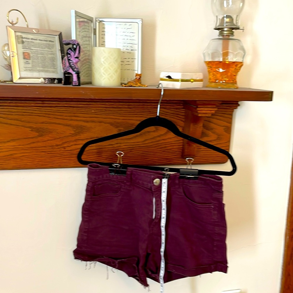 American Eagle Hi Rise Shortie.Size 10